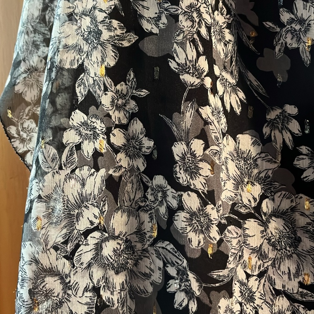 Blouse With Flutter Sleeve - image 4